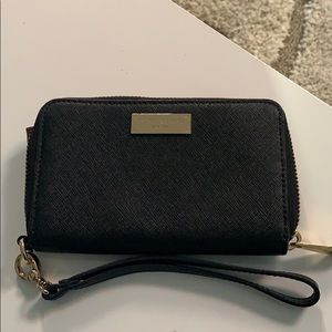 Henri Bendel wristlet